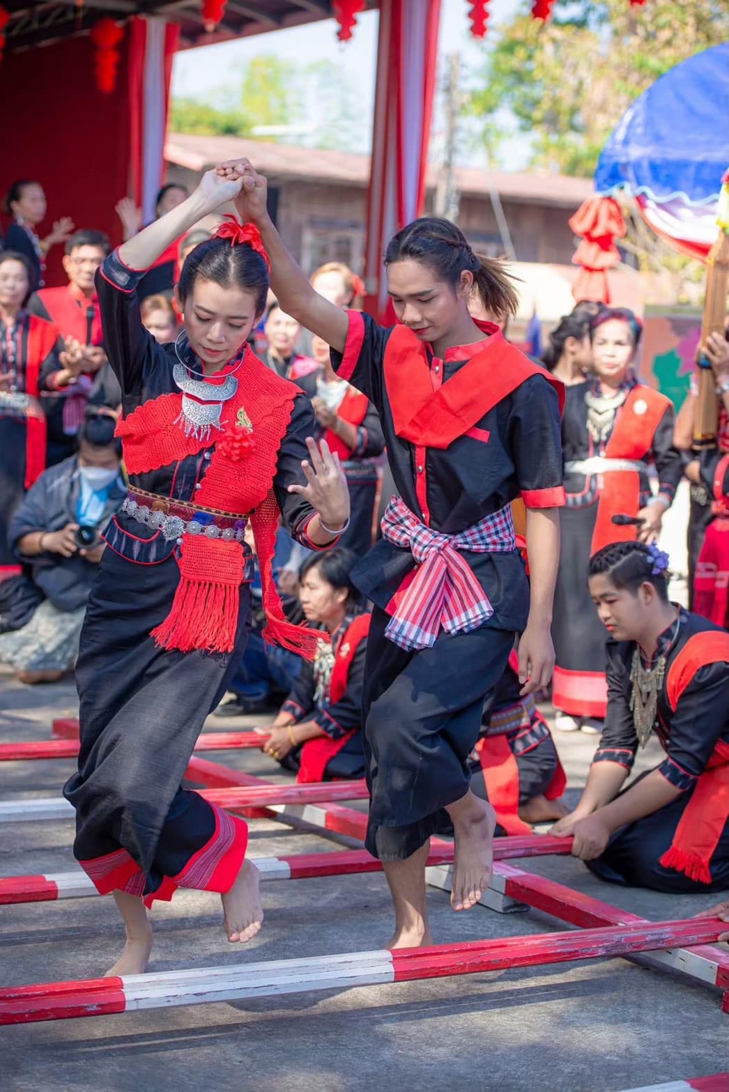 การเต้นสาก