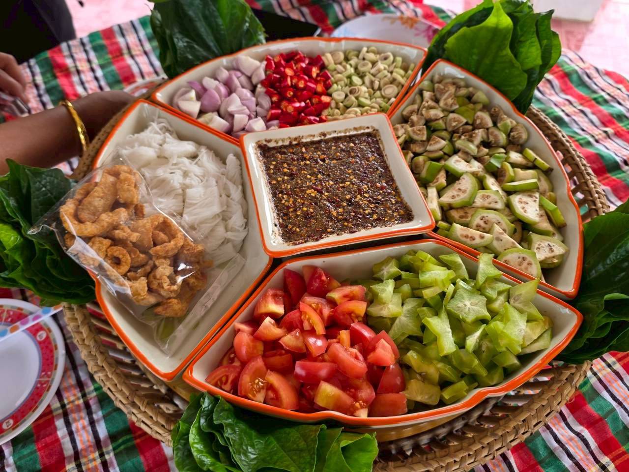 เมี่ยงตาสวด